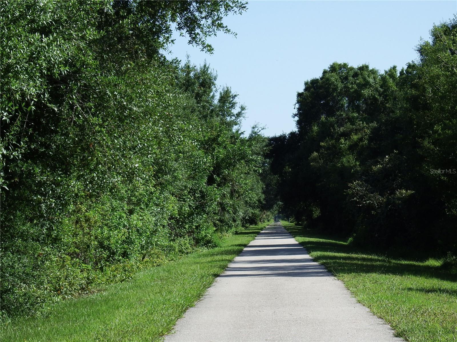 135 WAHOO DR, ROTONDA WEST, FL, 33947