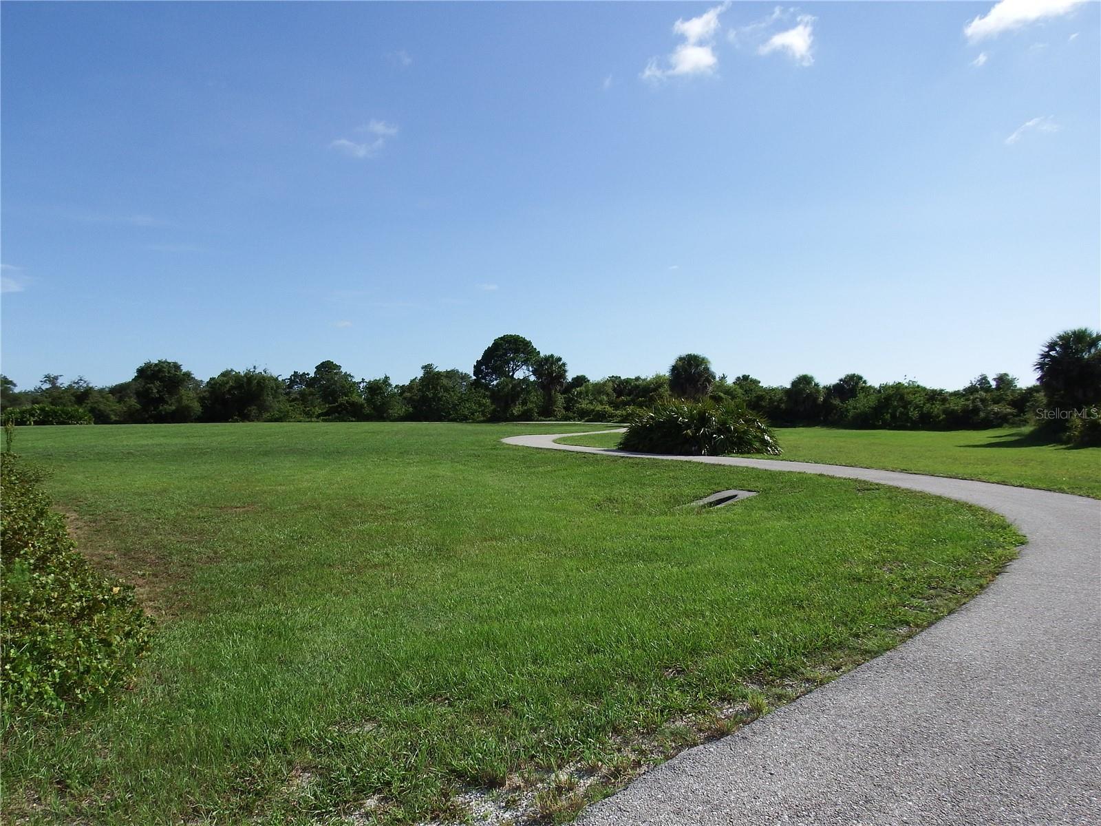 135 WAHOO DR, ROTONDA WEST, FL, 33947