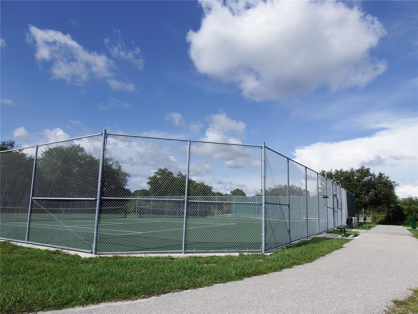 135 WAHOO DR, ROTONDA WEST, FL, 33947