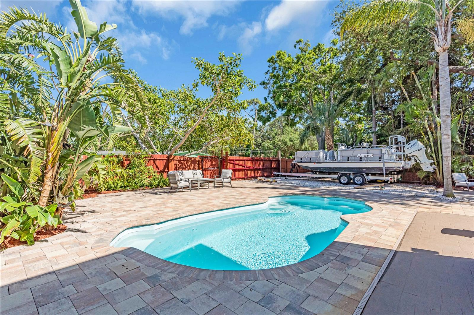 700 66TH AVE S, ST PETERSBURG, FL, 33705