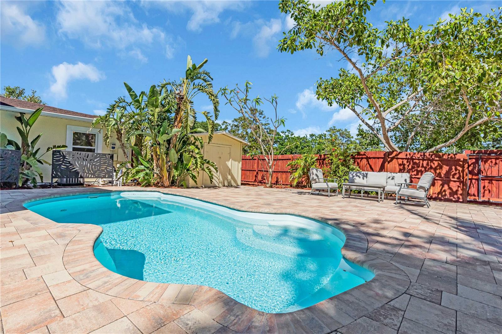 700 66TH AVE S, ST PETERSBURG, FL, 33705