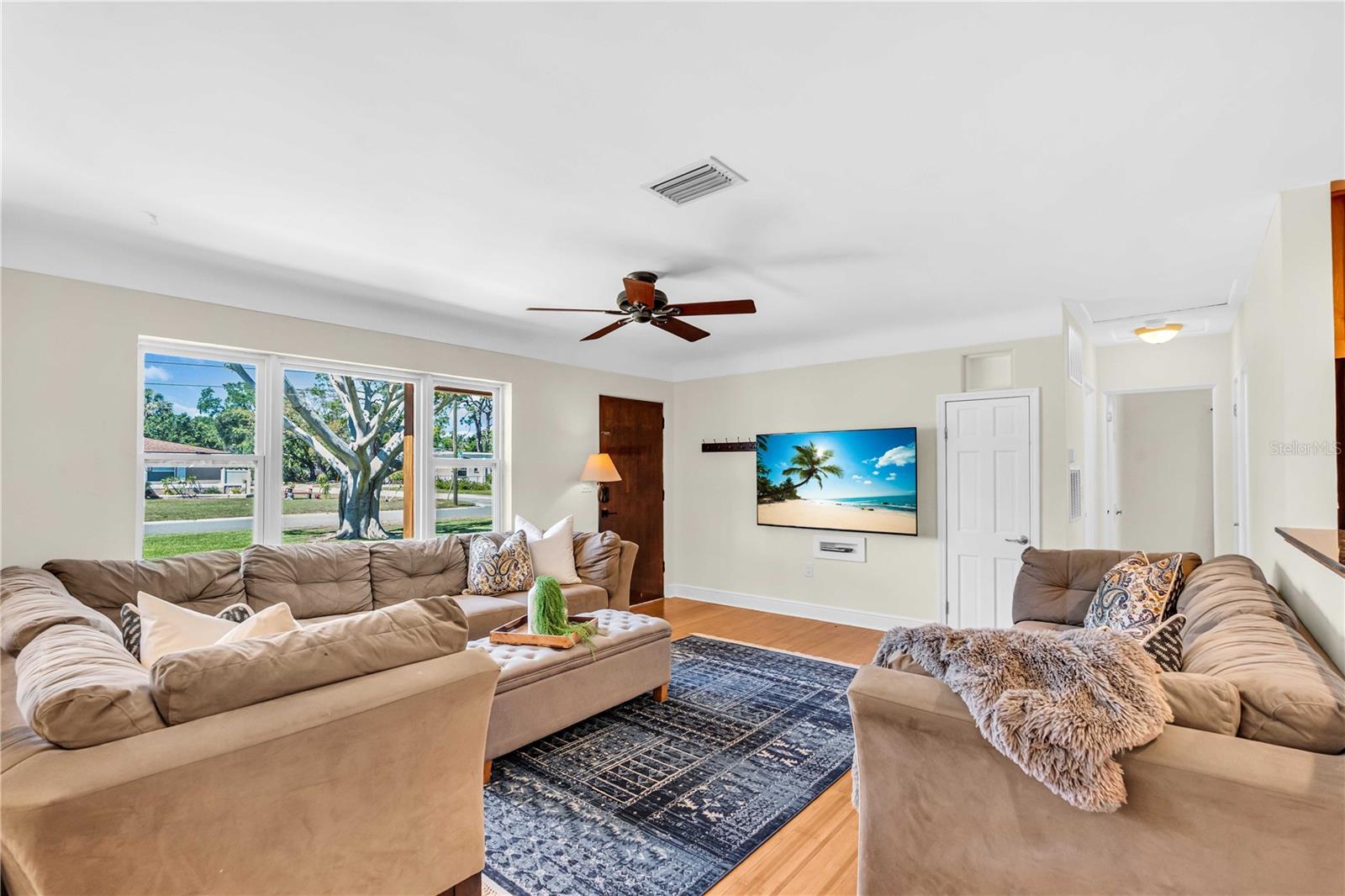 700 66TH AVE S, ST PETERSBURG, FL, 33705