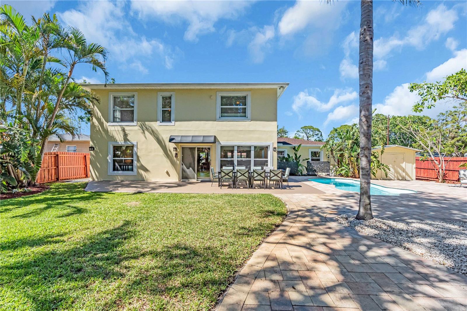 700 66TH AVE S, ST PETERSBURG, FL, 33705