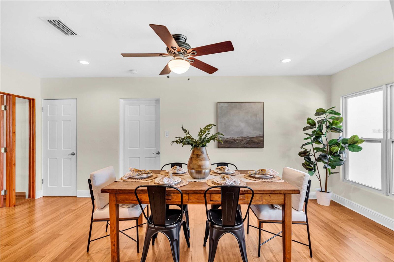 700 66TH AVE S, ST PETERSBURG, FL, 33705