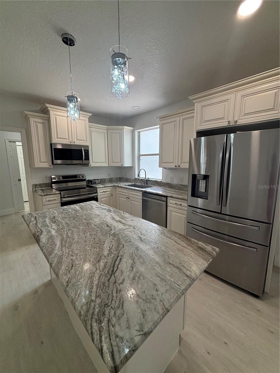 17 OAK RIDGE RD, DAVENPORT, FL, 33837