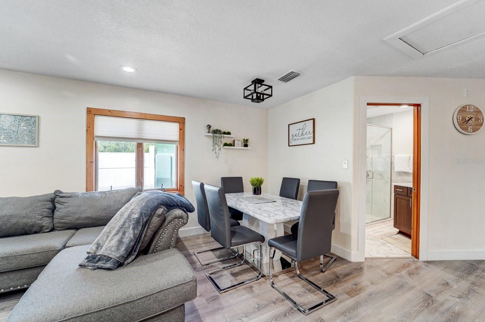 2598 WOOD ST, SARASOTA, FL, 34237