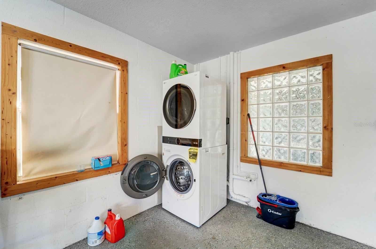 2598 WOOD ST, SARASOTA, FL, 34237