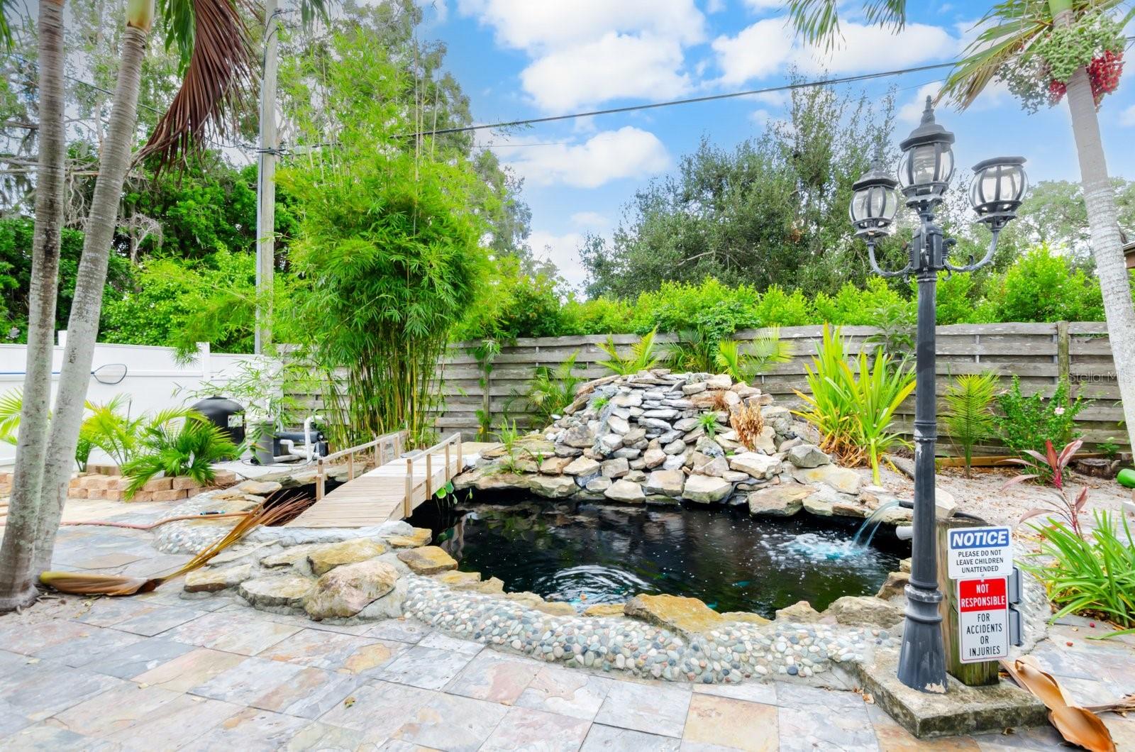 2598 WOOD ST, SARASOTA, FL, 34237