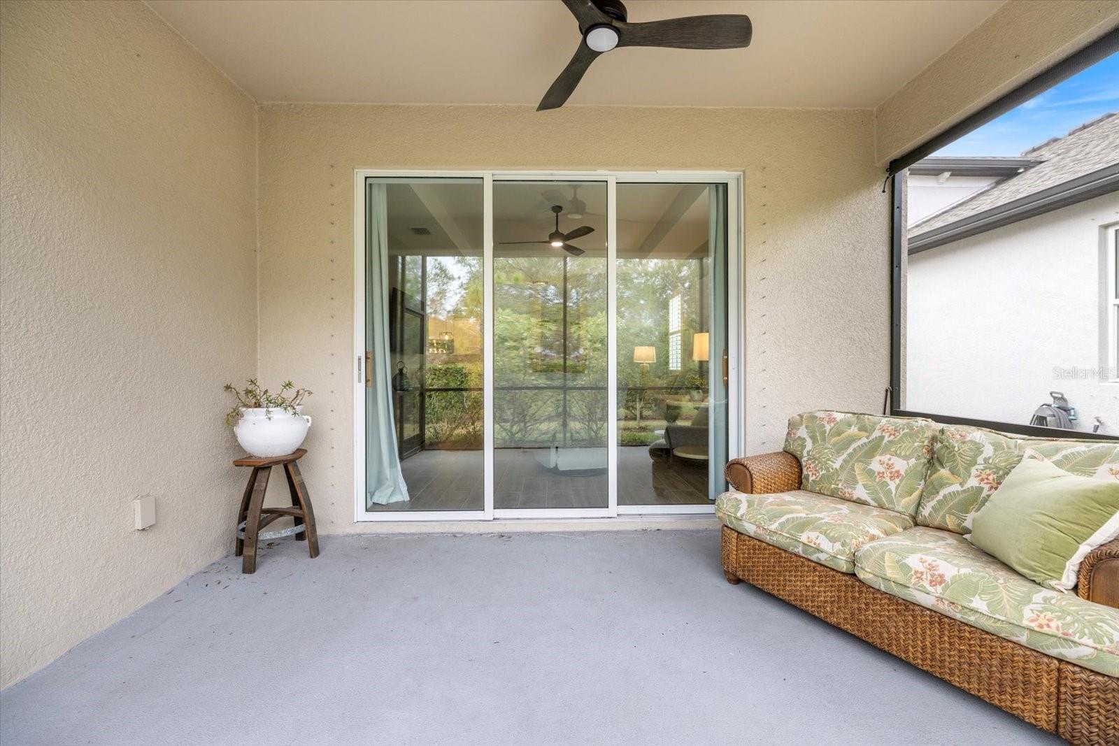 6077 AMBERLY DR, BRADENTON, FL, 34208