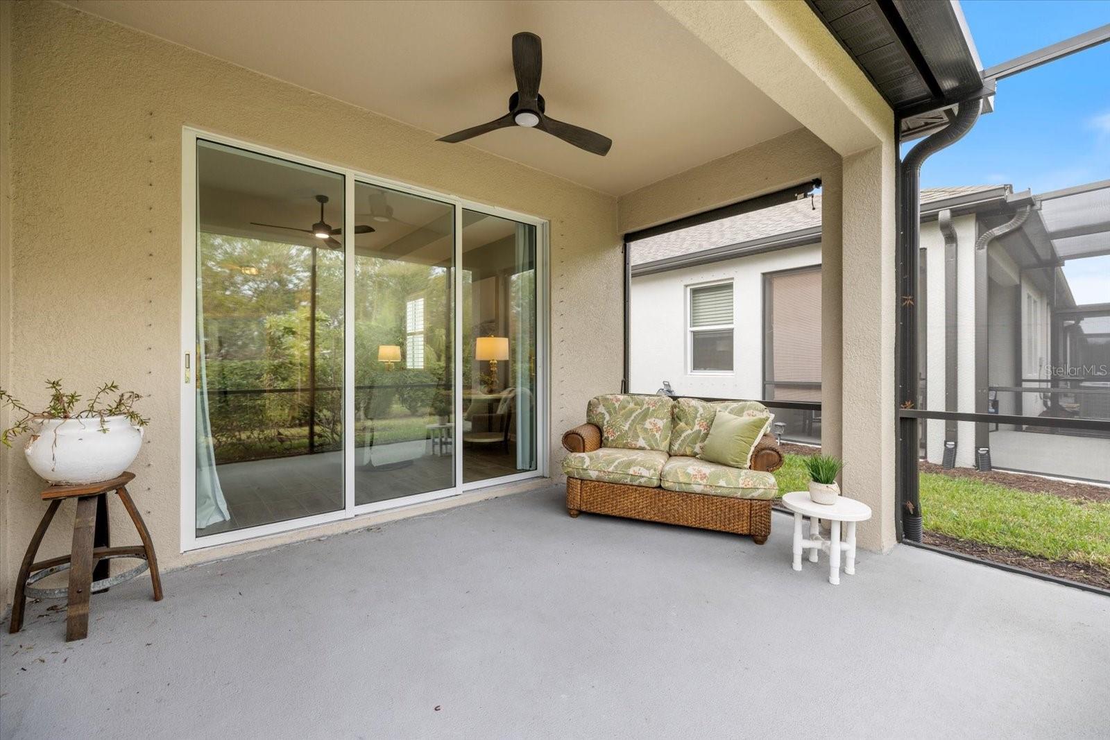 6077 AMBERLY DR, BRADENTON, FL, 34208