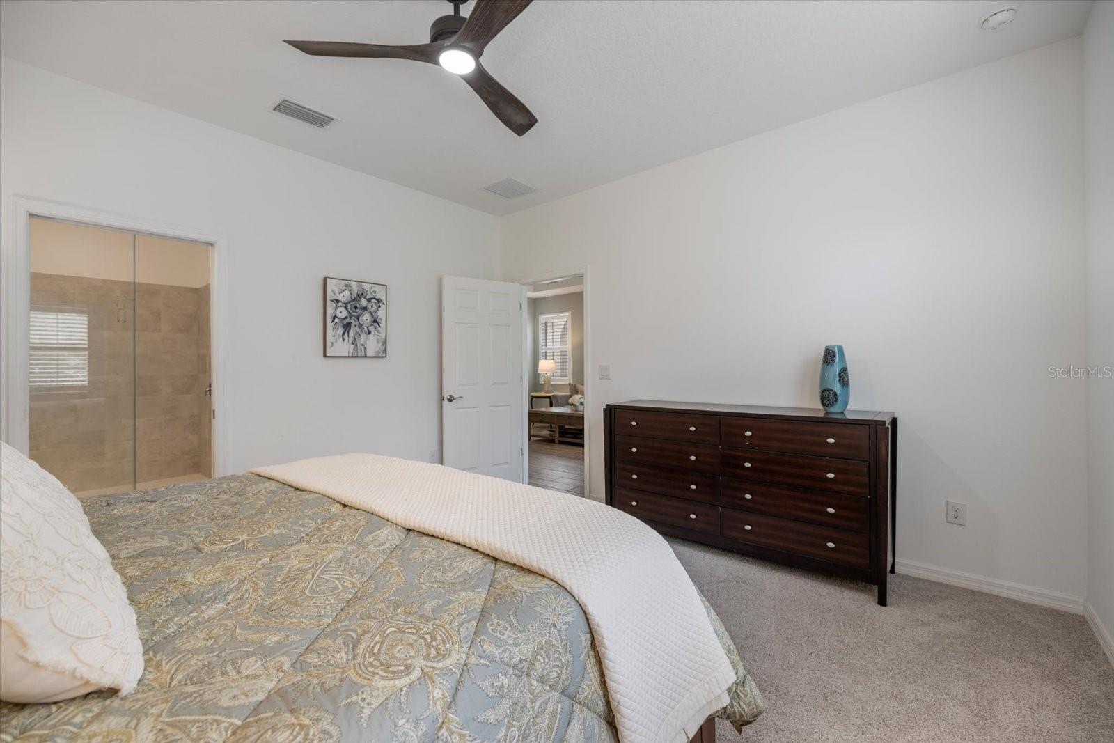 6077 AMBERLY DR, BRADENTON, FL, 34208