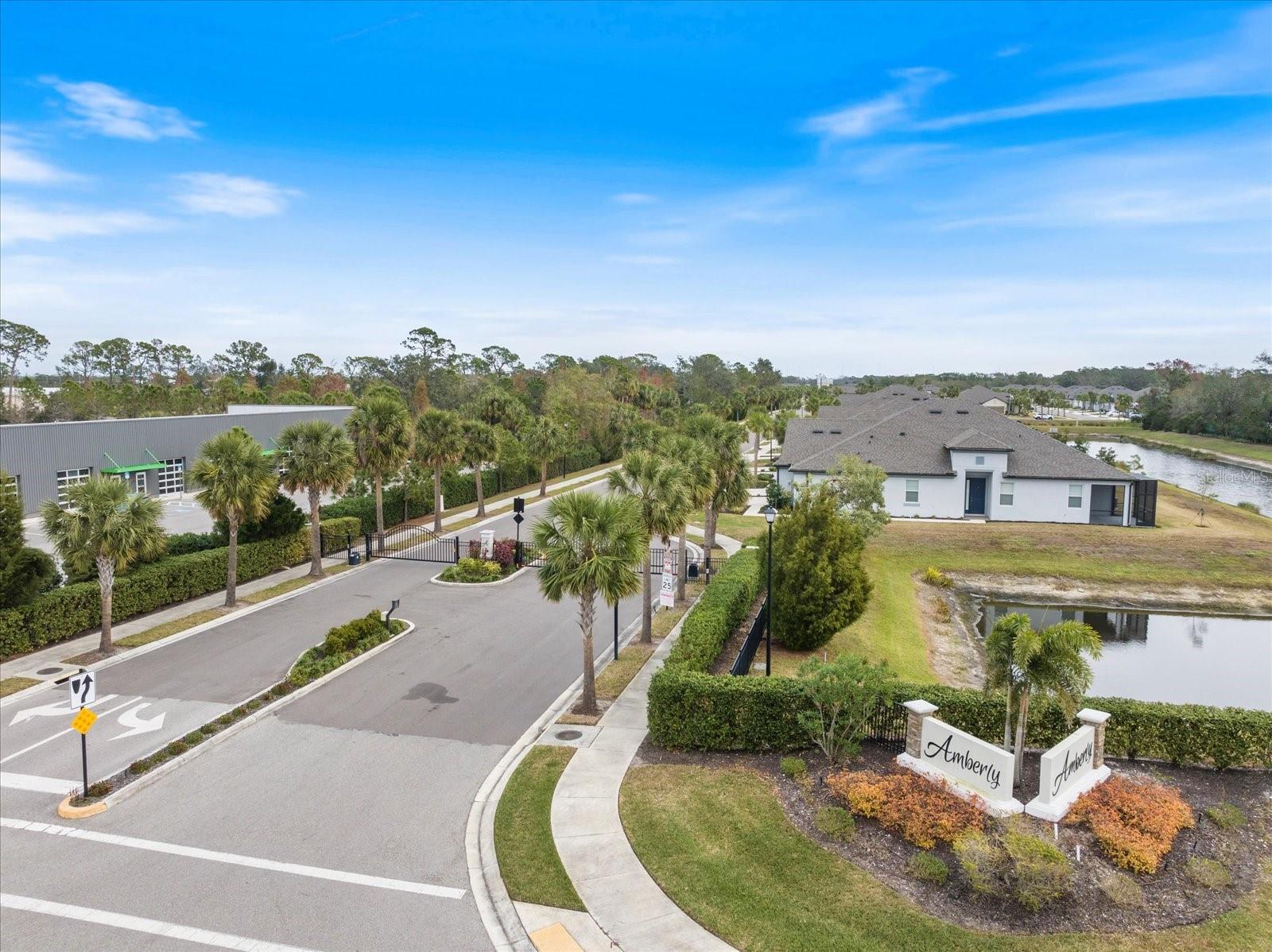 6077 AMBERLY DR, BRADENTON, FL, 34208