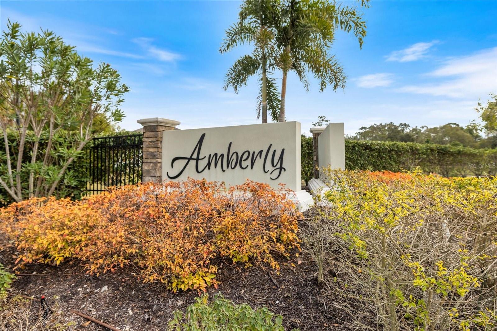 6077 AMBERLY DR, BRADENTON, FL, 34208