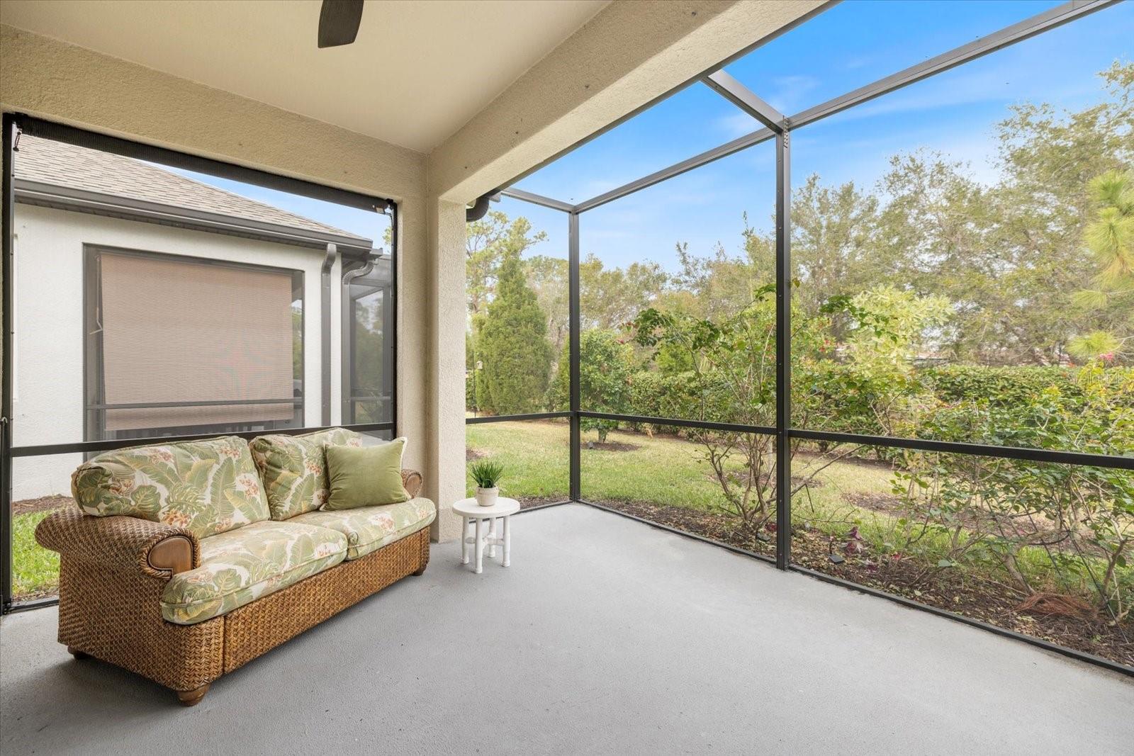 6077 AMBERLY DR, BRADENTON, FL, 34208