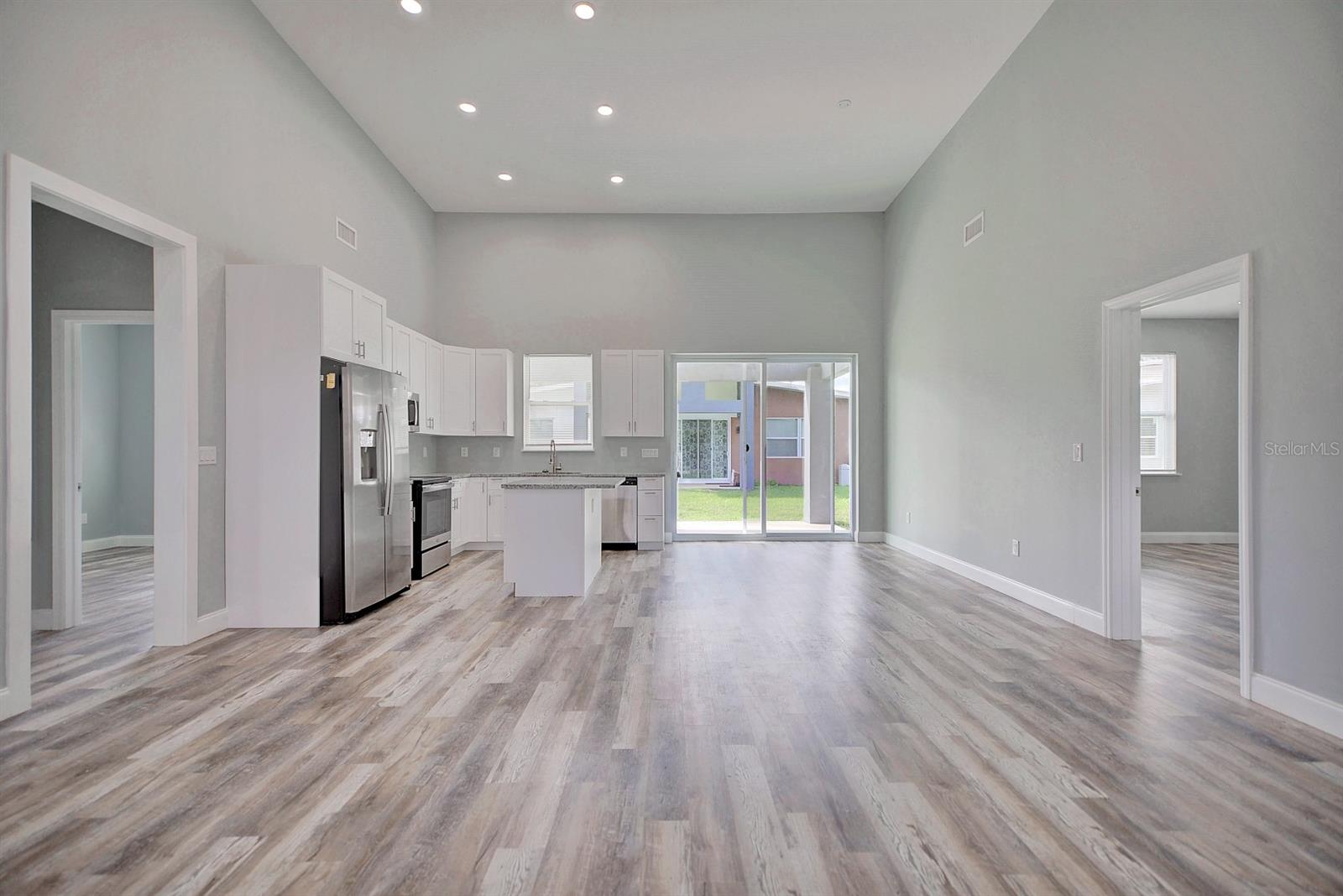 2545 N ODESSA RD, AVON PARK, FL, 33825