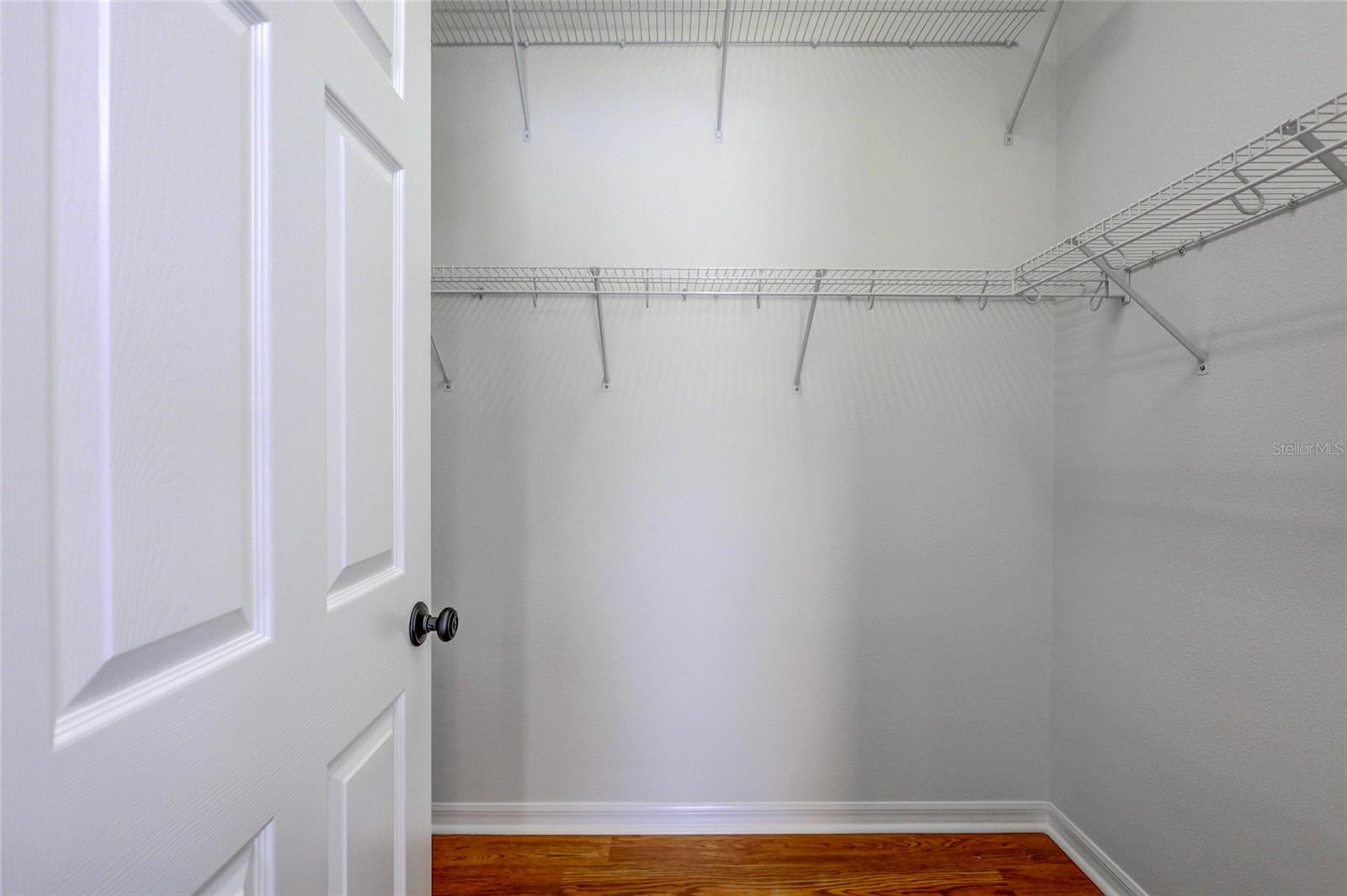Walk-in Closet