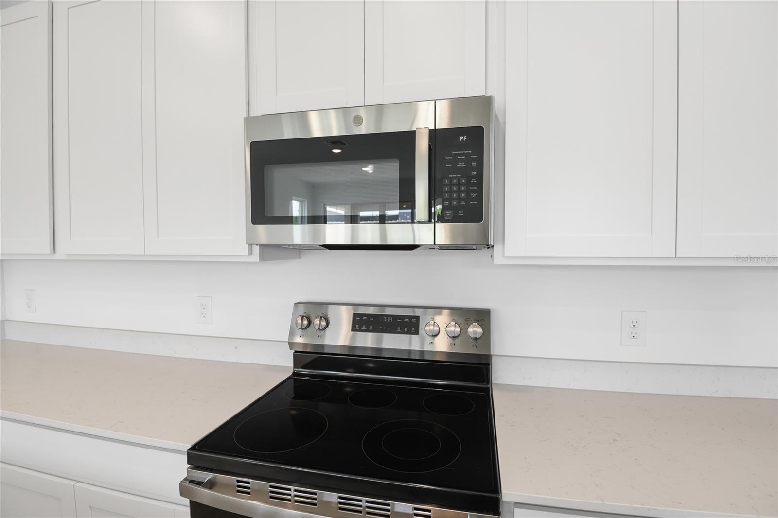 816 LAKE DELL RD, DUNDEE, FL, 33838