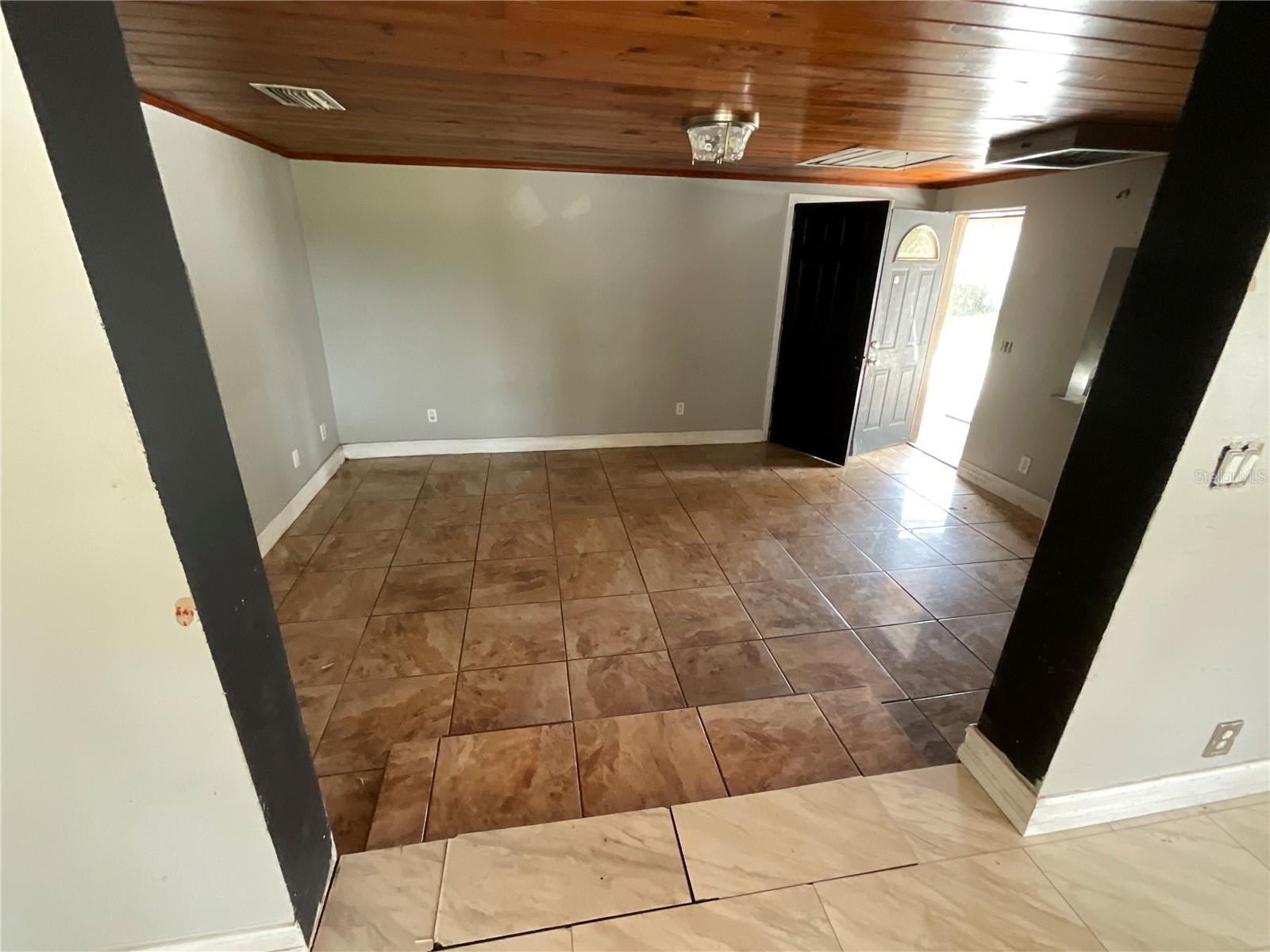 434 DIAMOND ACRES RD, DAVENPORT, FL, 33837