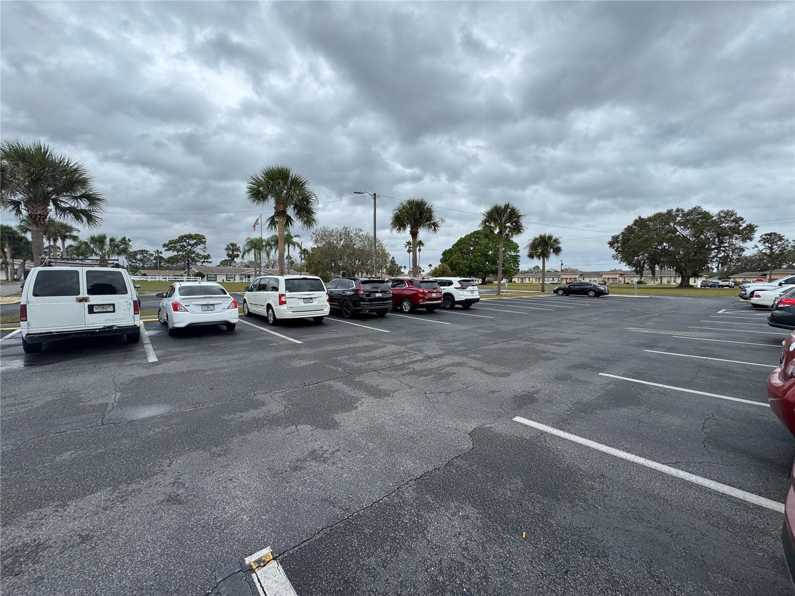 500 CLUB CIR #J, LAKESHORE, FL, 33854