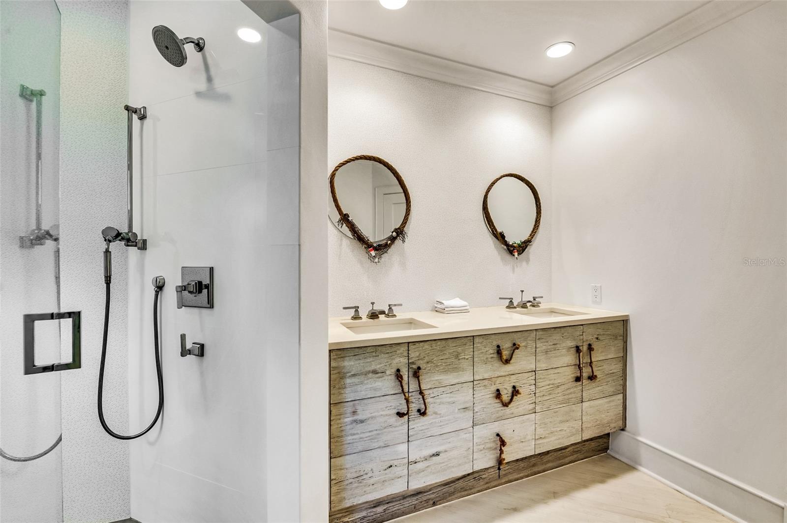 103 PARK AVE, ANNA MARIA, FL, 34216