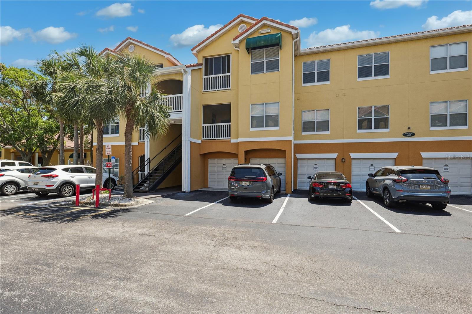 BEACHWAY CONDOS, SEMINOLE, FL, 33772