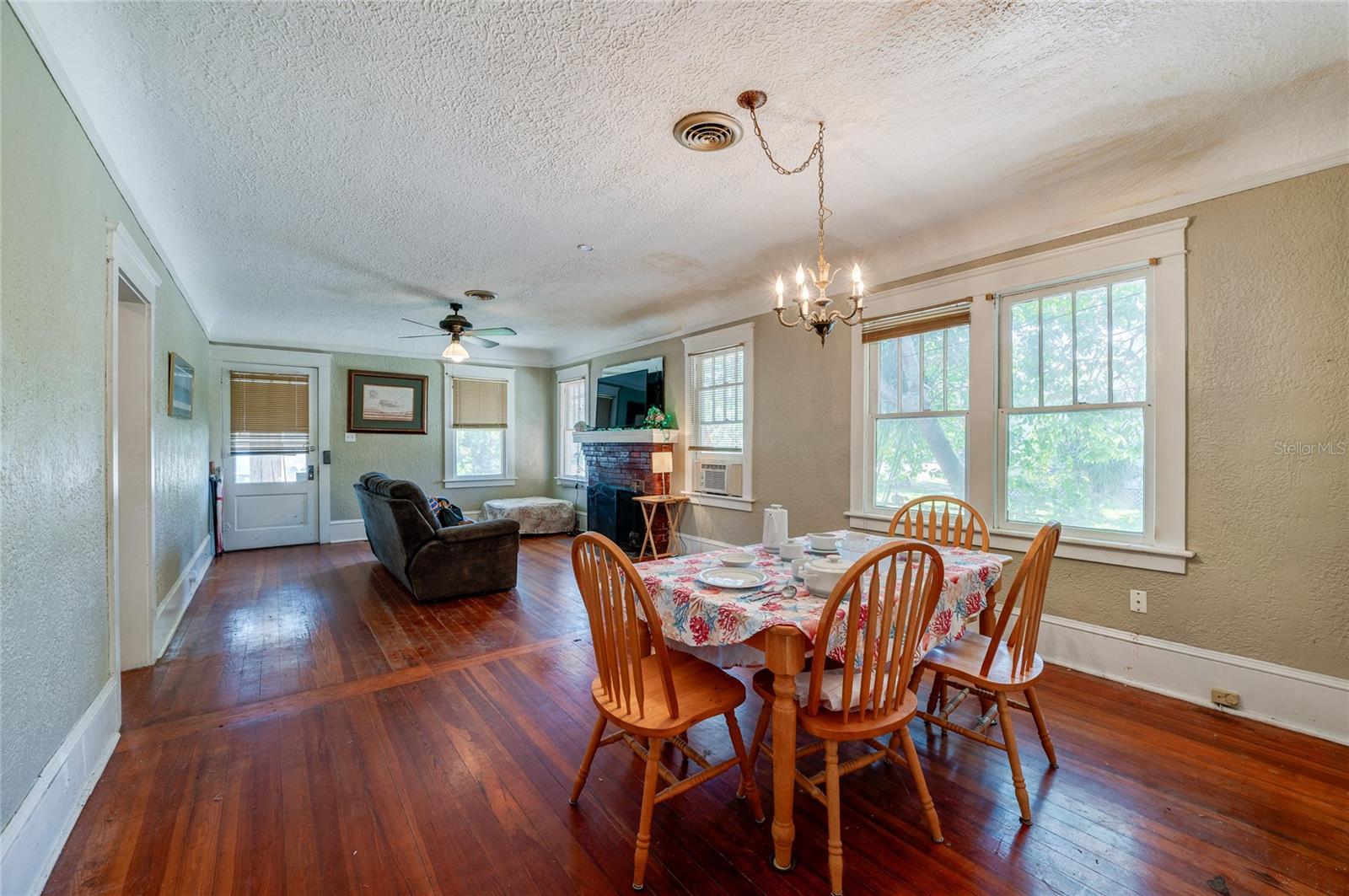 605 GOODALL AVE, DAYTONA BEACH, FL, 32118