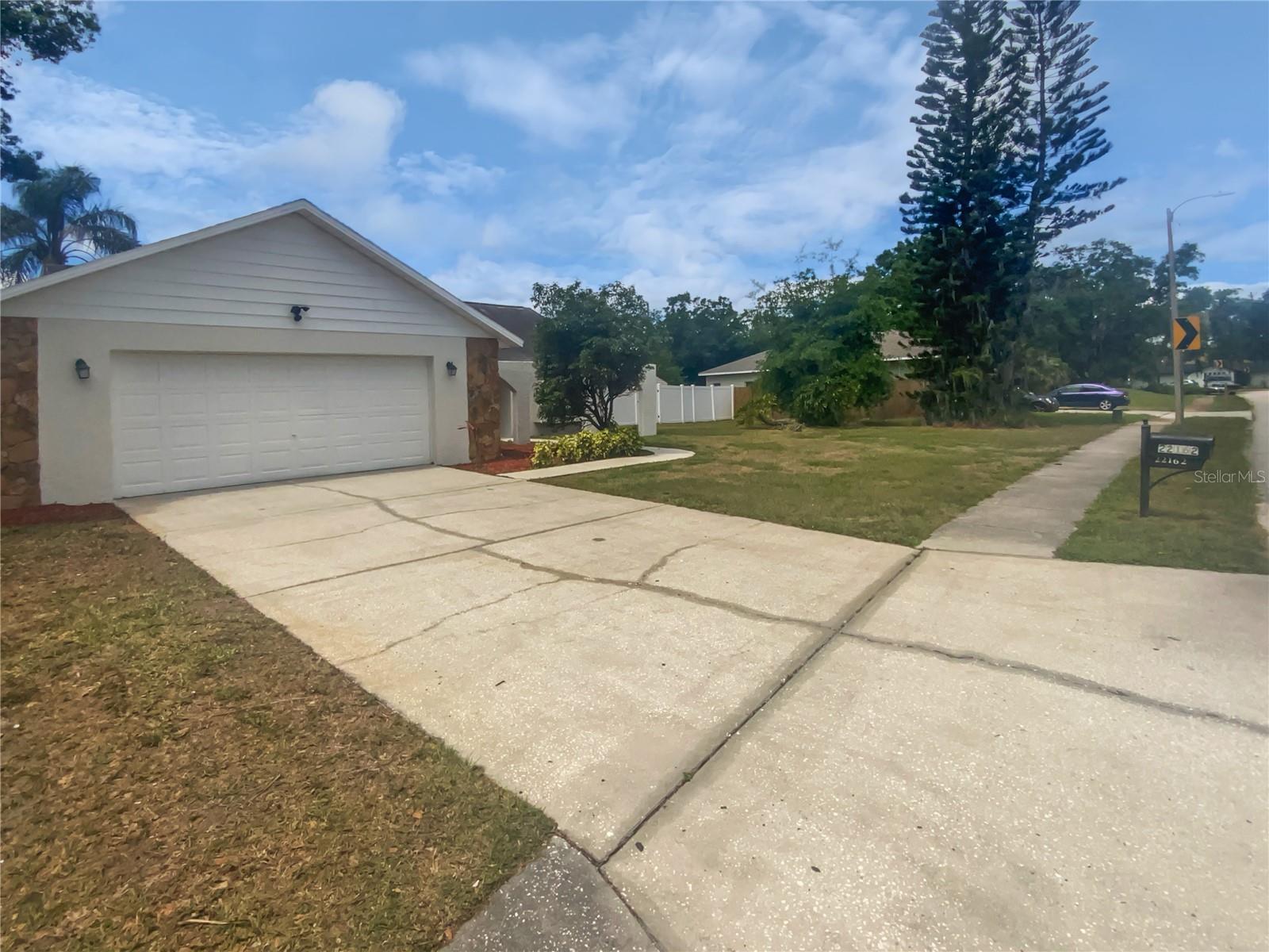 22162 WEEKS BLVD, LAND O LAKES, FL, 34639