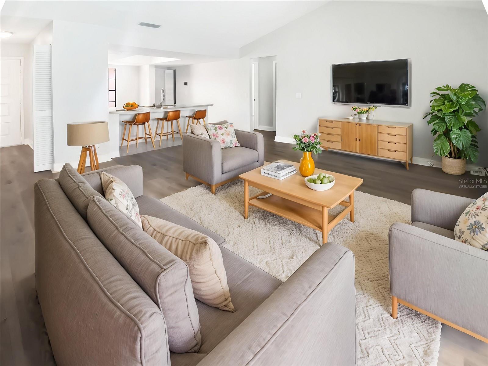 22162 WEEKS BLVD, LAND O LAKES, FL, 34639