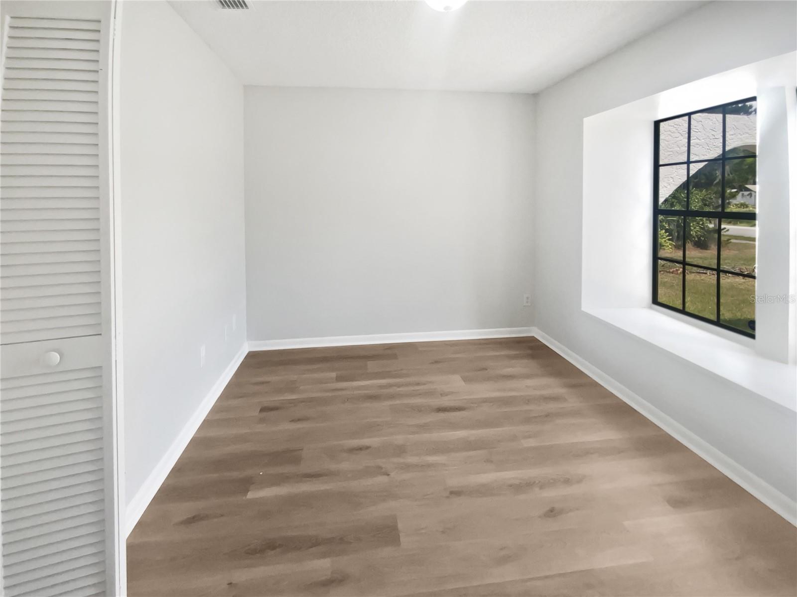 22162 WEEKS BLVD, LAND O LAKES, FL, 34639