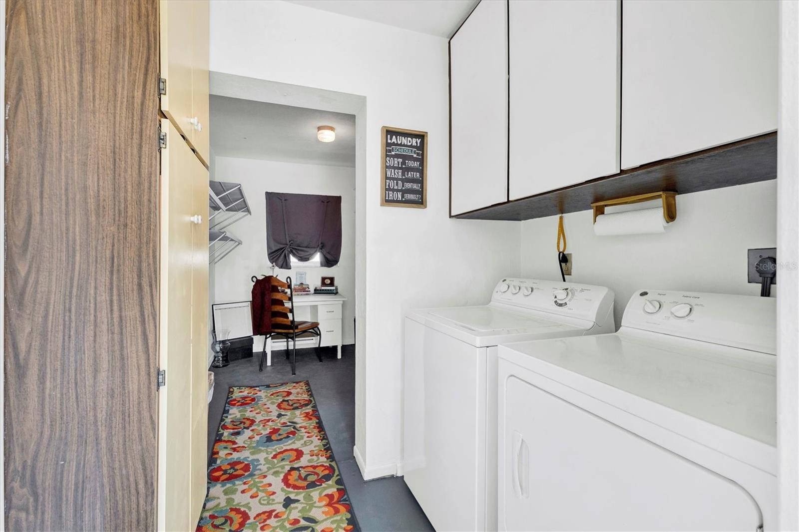 3301 CAMBRIDGE DR, SARASOTA, FL, 34232