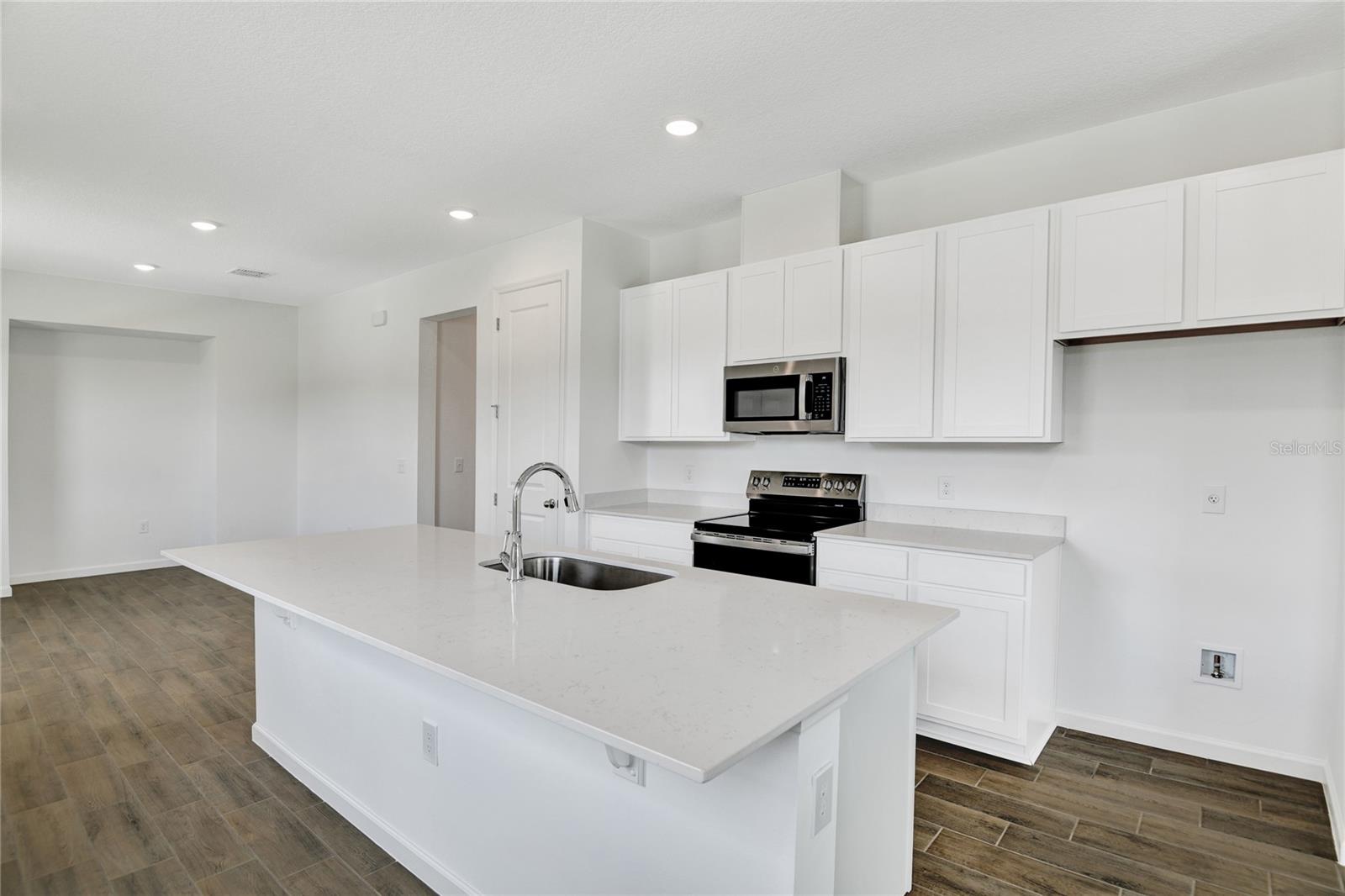 804 LAKE DELL RD, DUNDEE, FL, 33838