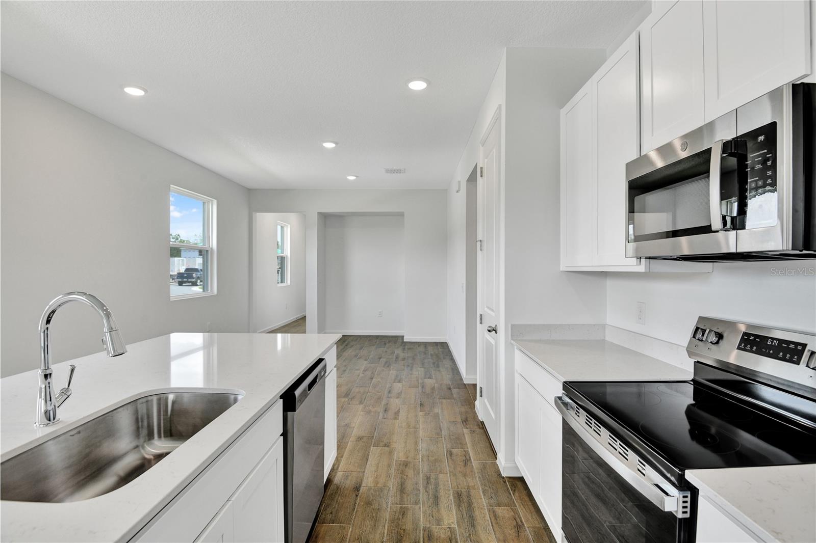 804 LAKE DELL RD, DUNDEE, FL, 33838