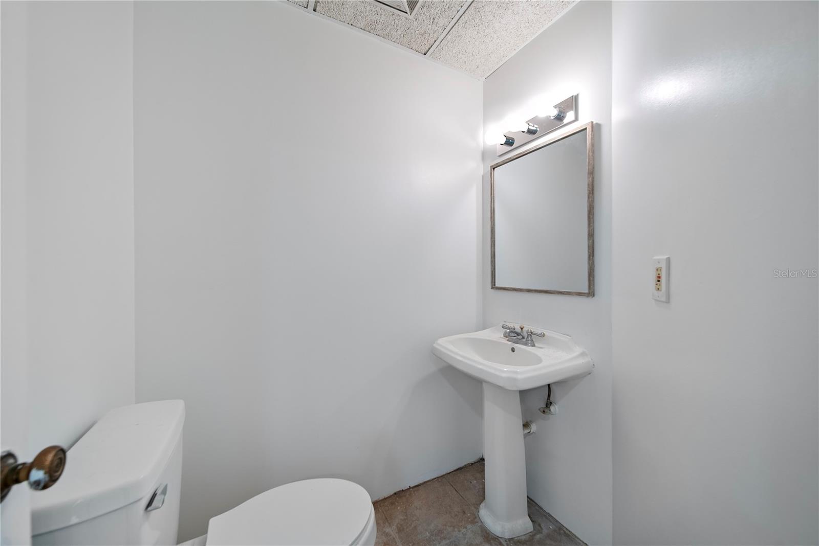 6430 MADISON ST, NEW PORT RICHEY, FL, 34652