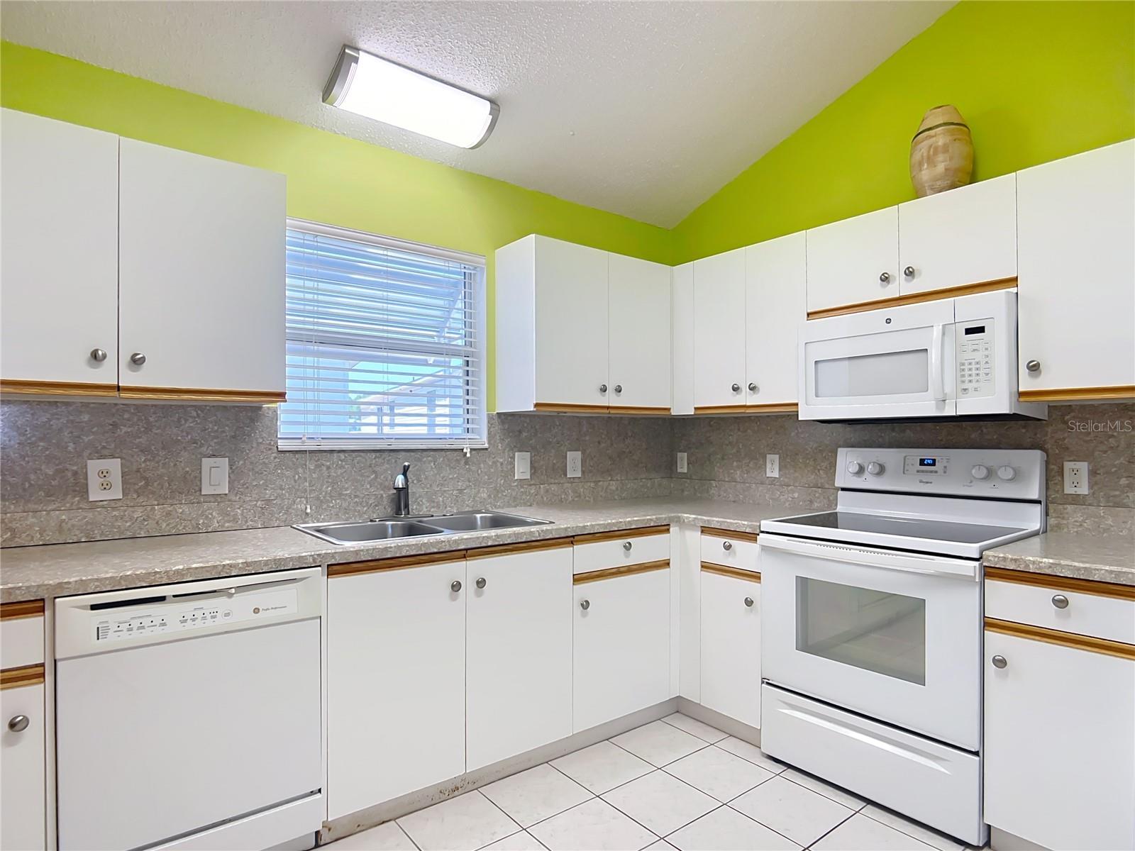 508 CARRERA DR, THE VILLAGES, FL, 32159