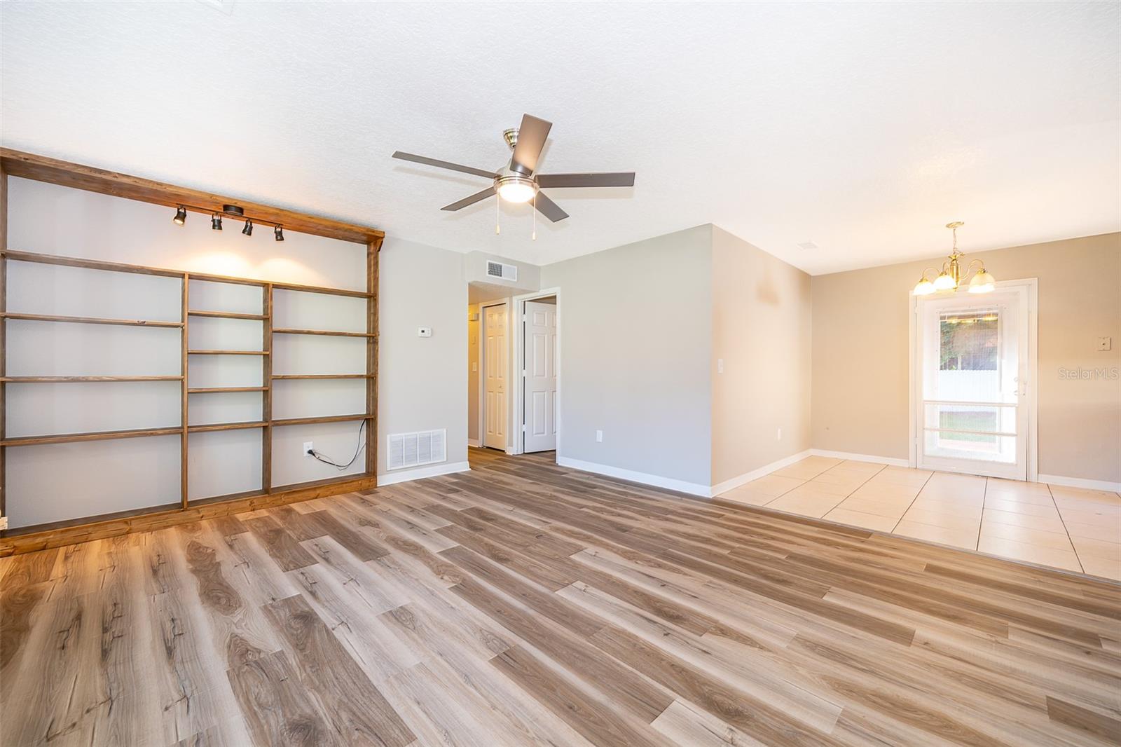 3024 SUTTON DR, ORLANDO, FL, 32810