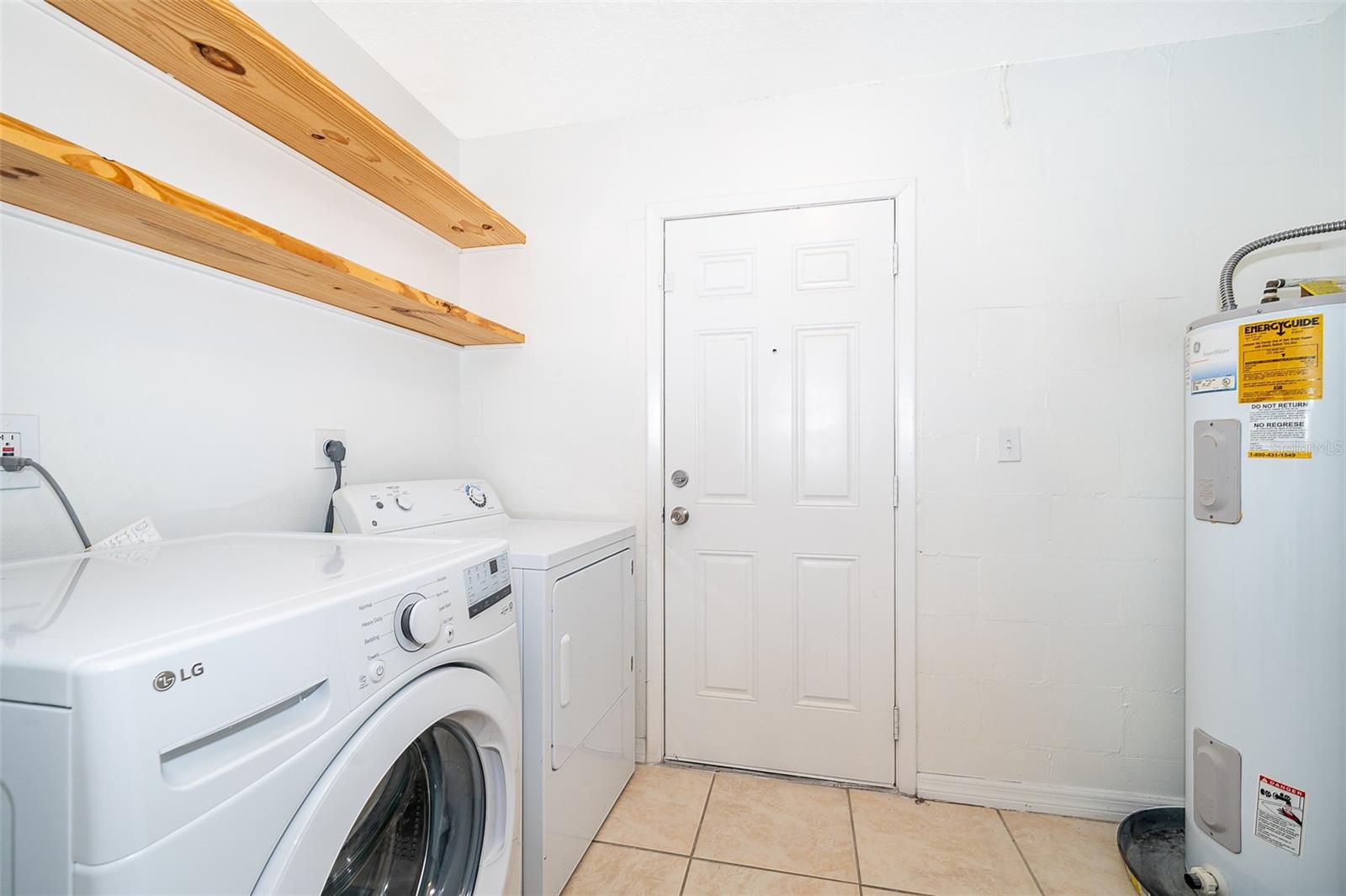 3024 SUTTON DR, ORLANDO, FL, 32810