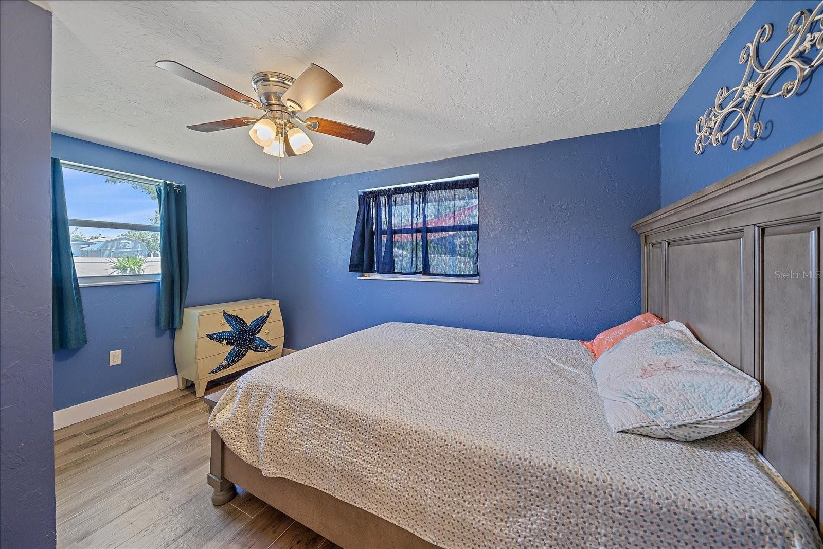 130 E SEMINOLE DR, VENICE, FL, 34293