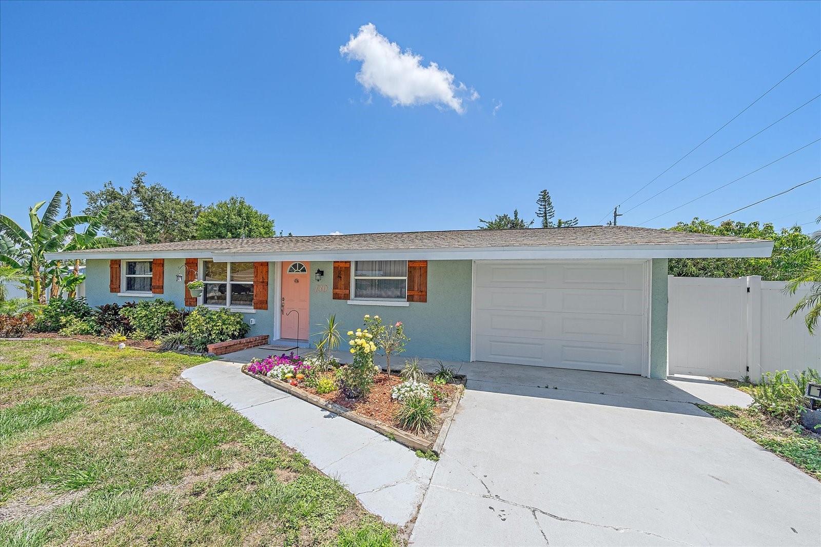 130 E SEMINOLE DR, VENICE, FL, 34293