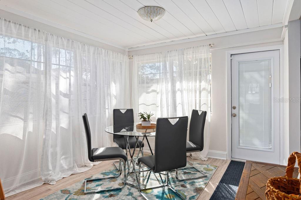 2676 MARTIN ST, SARASOTA, FL, 34237