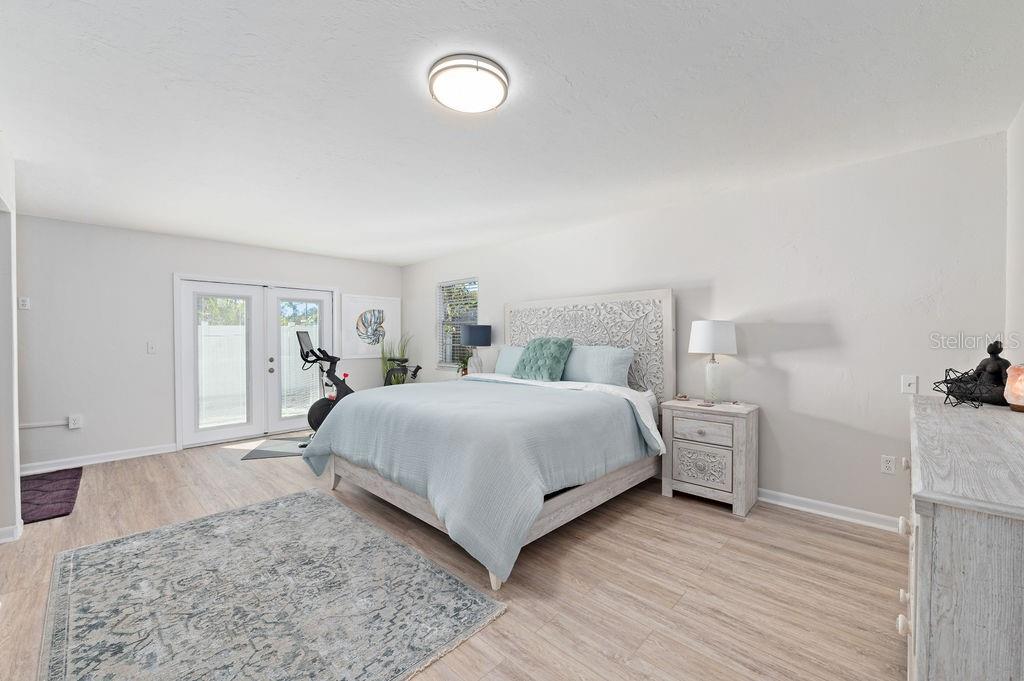 2676 MARTIN ST, SARASOTA, FL, 34237