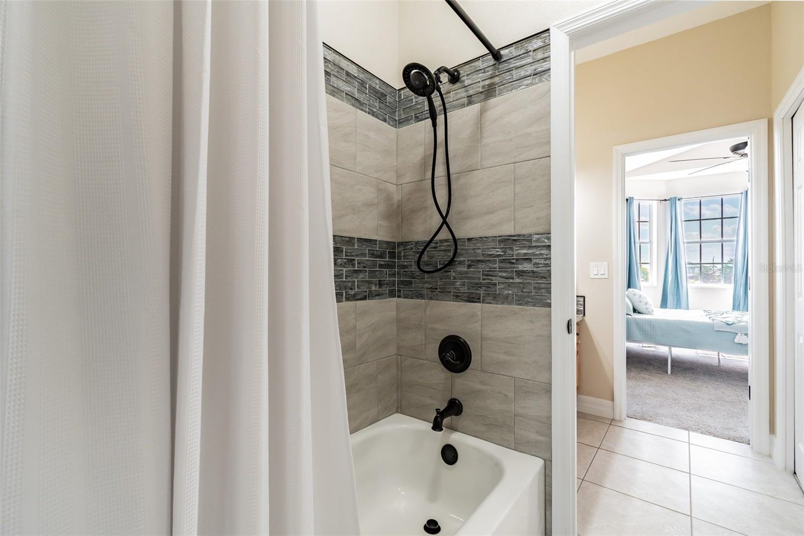 539 TREVISO DR, APOLLO BEACH, FL, 33572