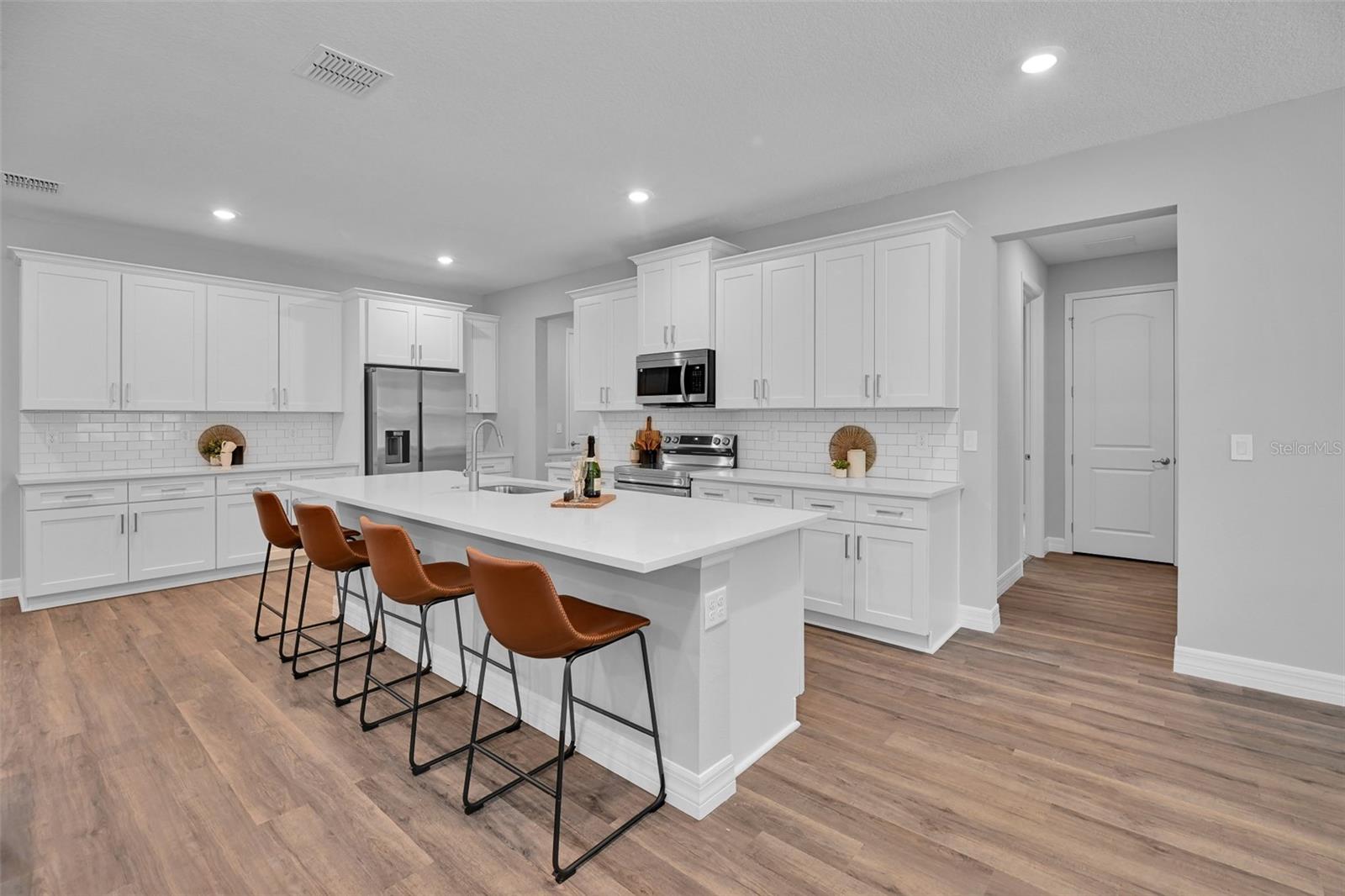 28 WHITEWOOD ST, HOMOSASSA, FL, 34446