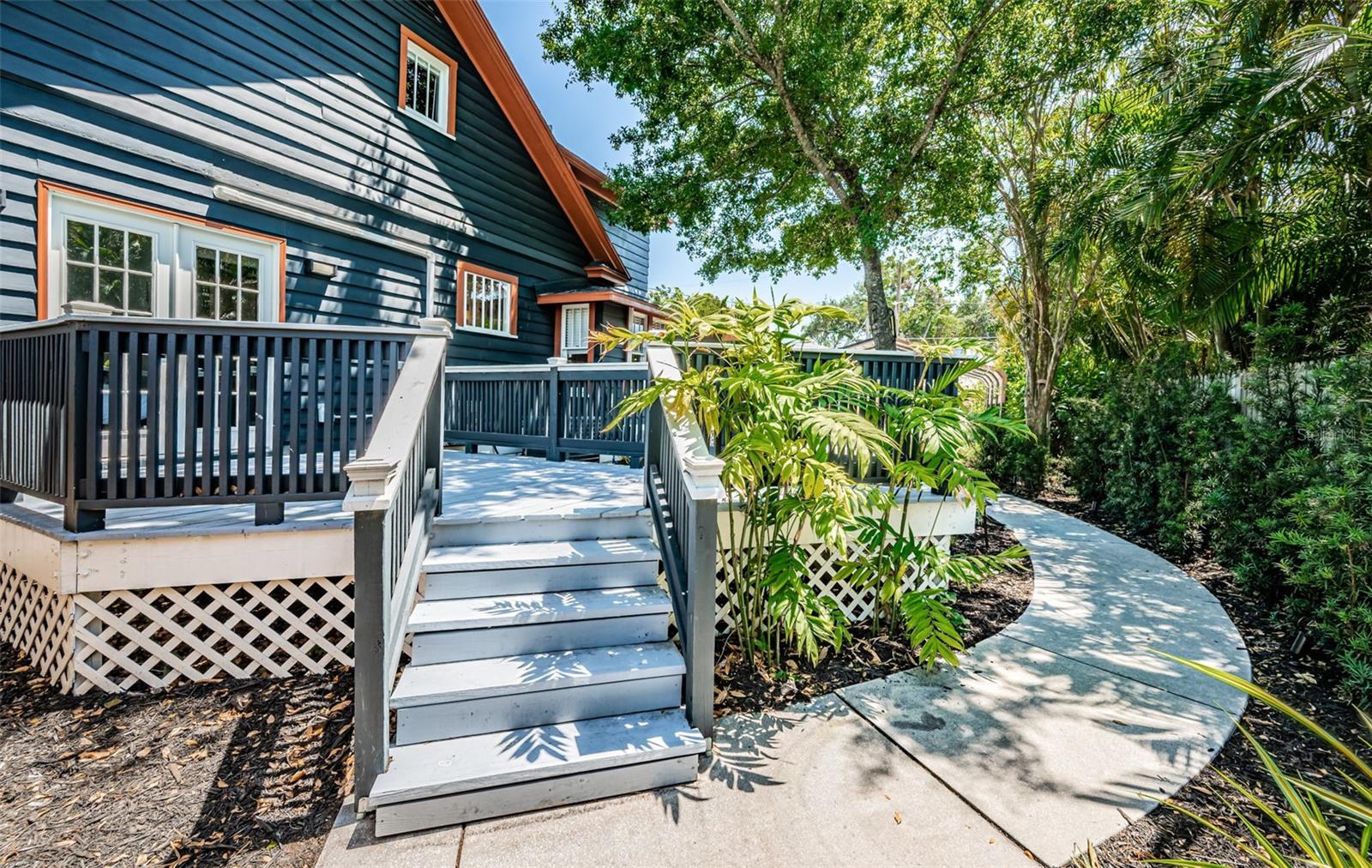 2536 BURLINGTON AVE N, ST PETERSBURG, FL, 33713
