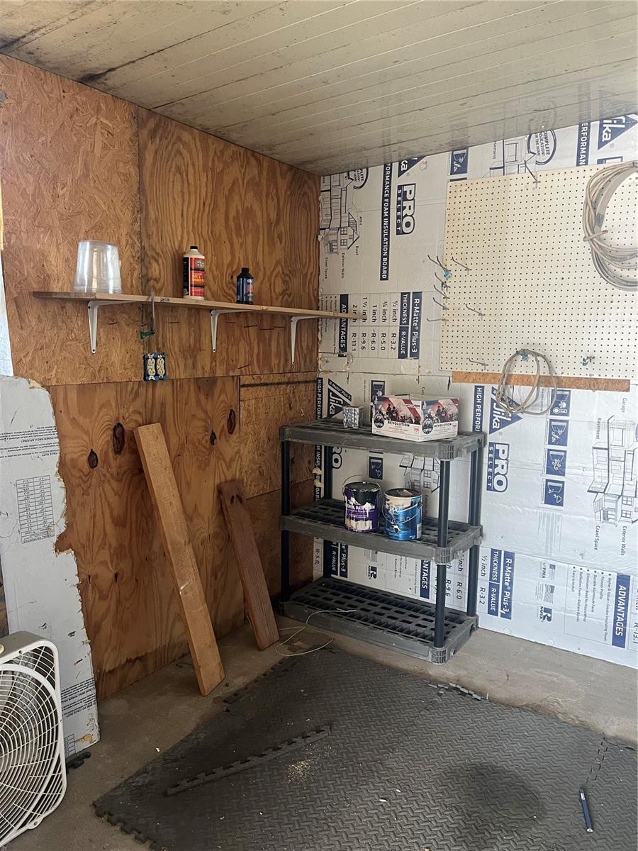 P4934532 Property Photo