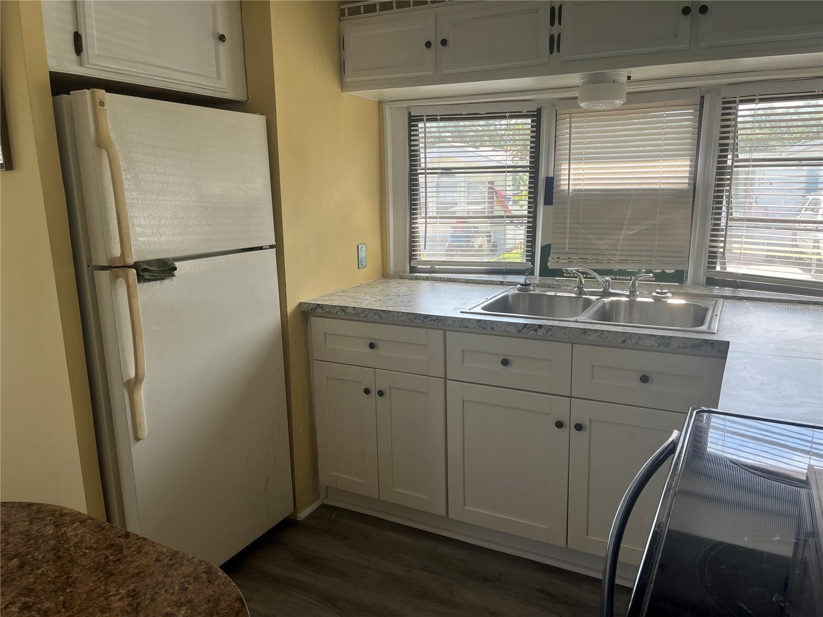 P4934532 Property Photo