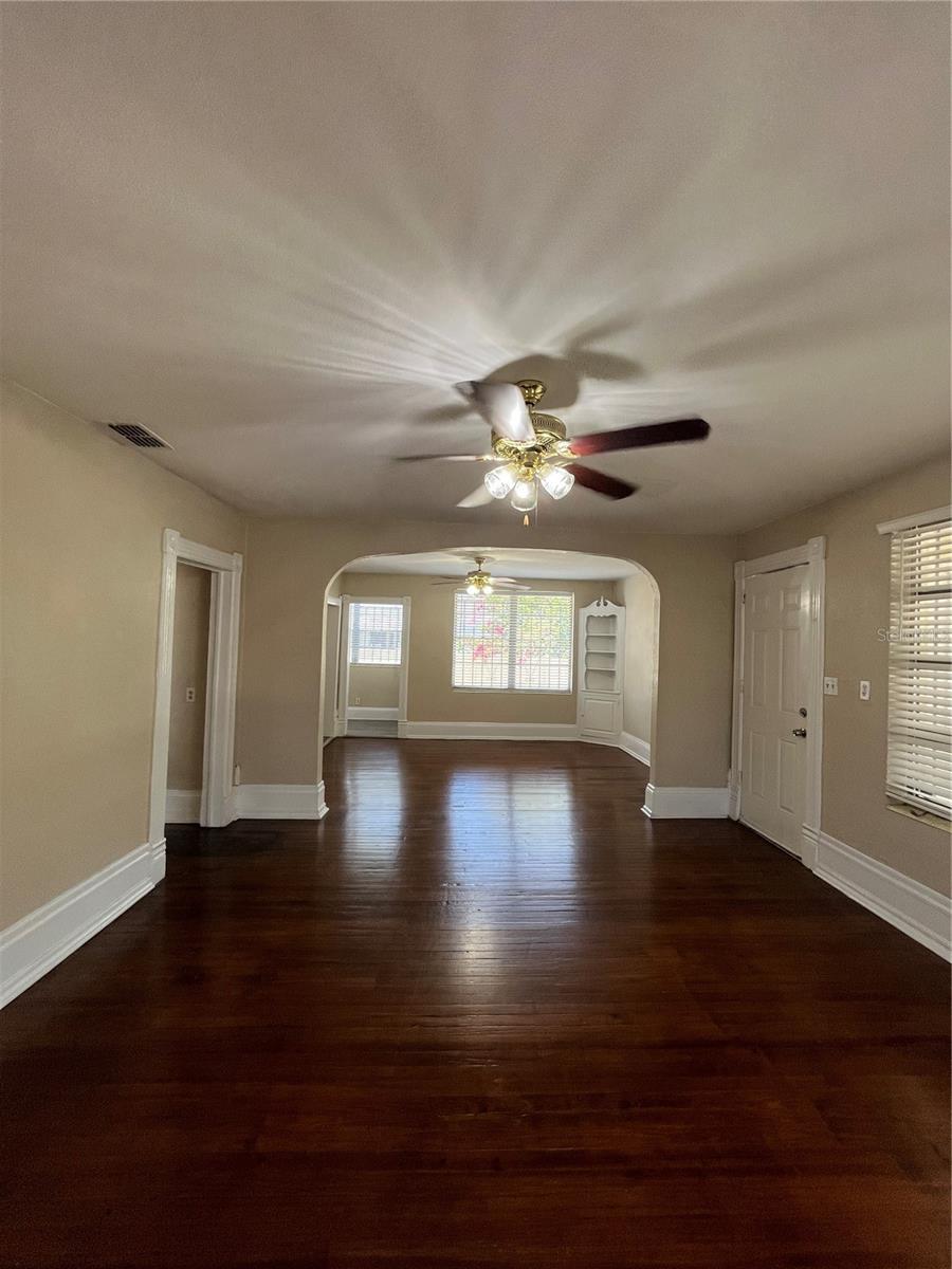 5005 N 15TH ST, TAMPA, FL, 33610