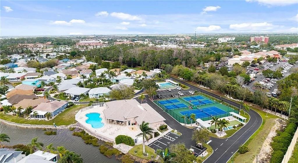 10740 PEARL BAY CIR, ESTERO, FL, 33928