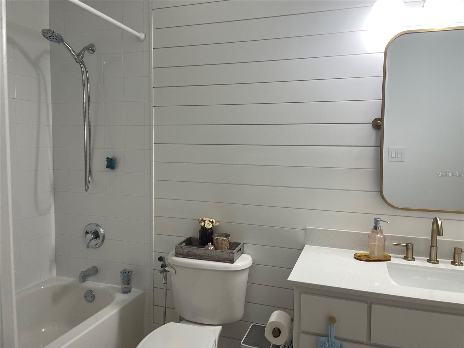 10740 PEARL BAY CIR, ESTERO, FL, 33928