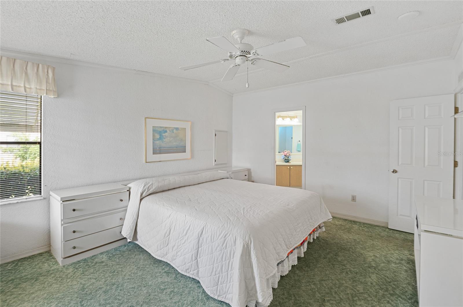 432 KING WAY, TAVARES, FL, 32778