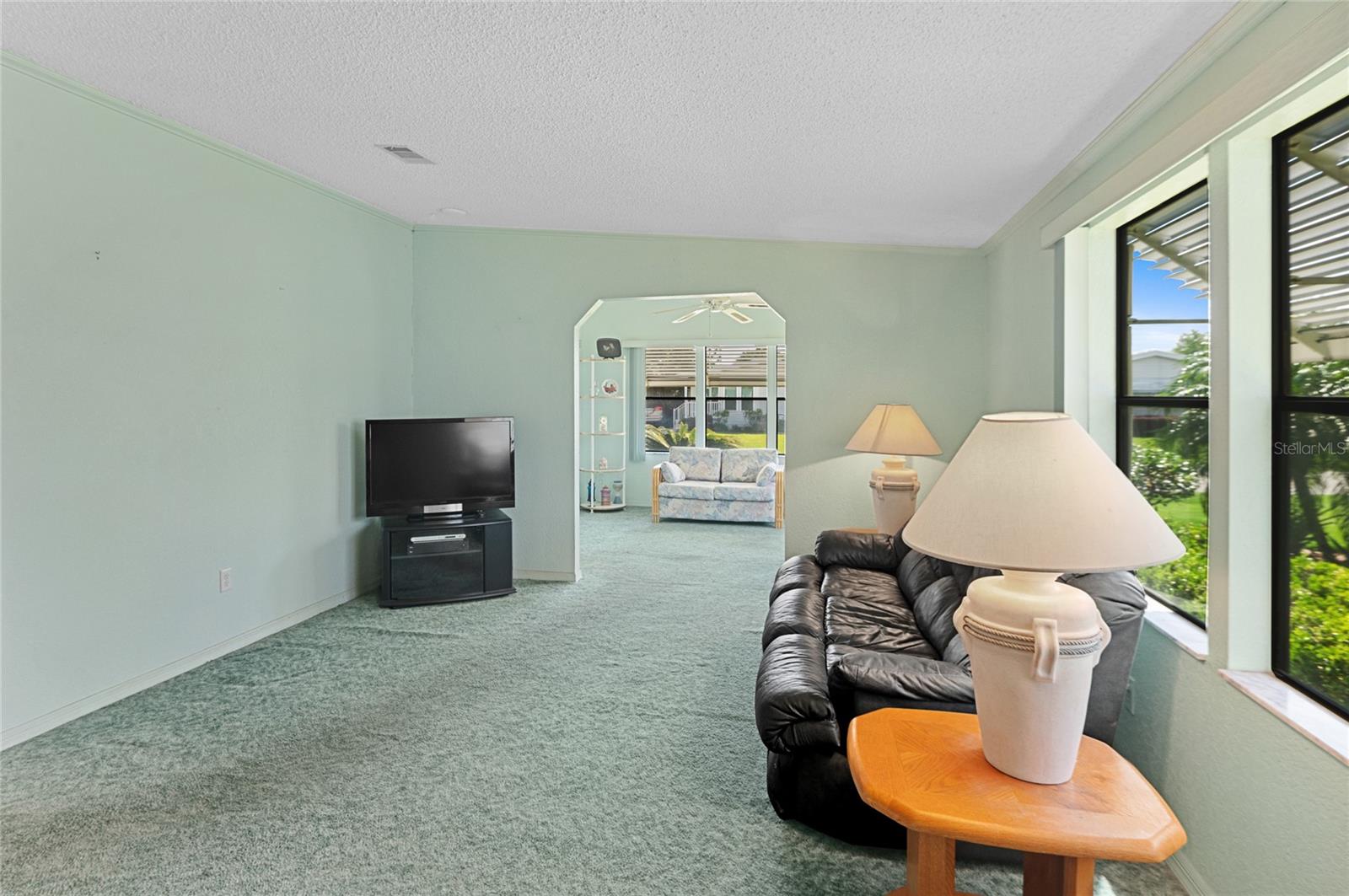 432 KING WAY, TAVARES, FL, 32778